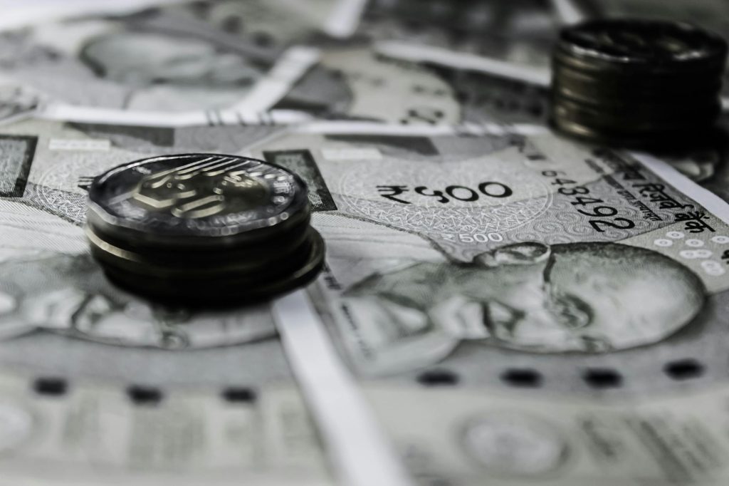 India’s Funding Paradox: Mega-Deals Mask a Slower Reality for Early-Stage Startups