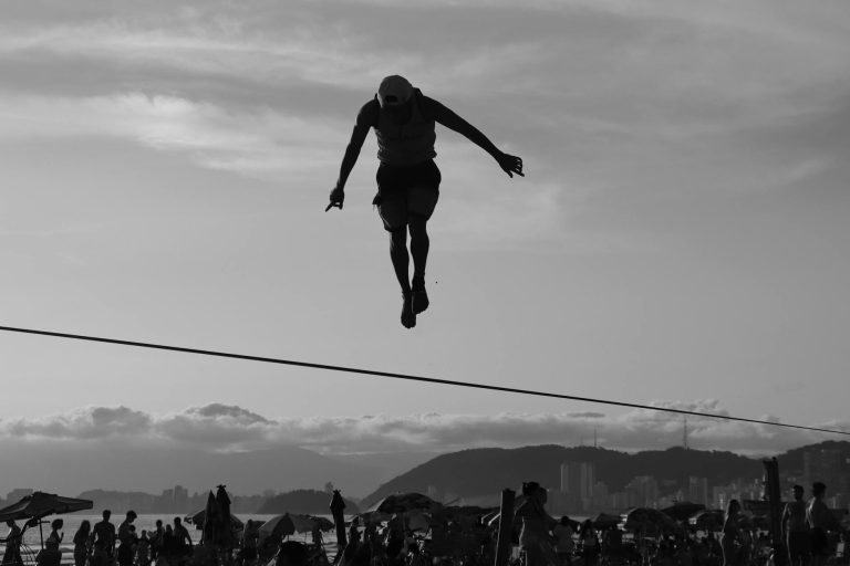 Synapse AI Navigates Profitability Tightrope: Record Revenue Meets Escalating Infrastructure Costs
