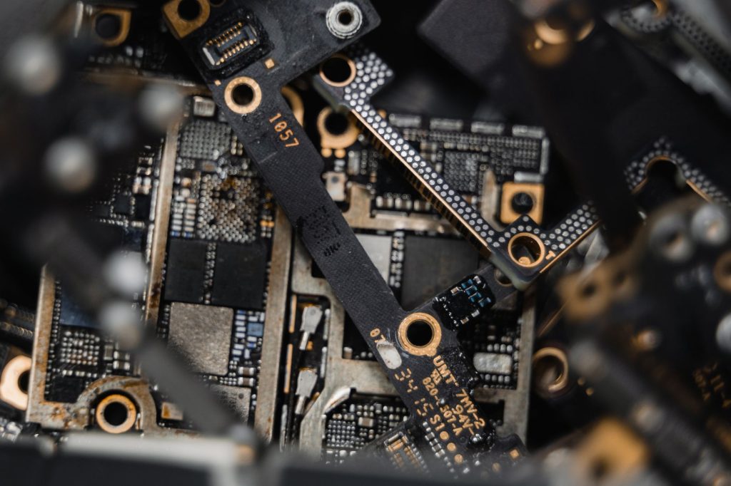 India’s Semiconductor Ambition: A Rs 1.64 Lakh Crore Bet on Deep Tech and Manufacturing Sovereignty