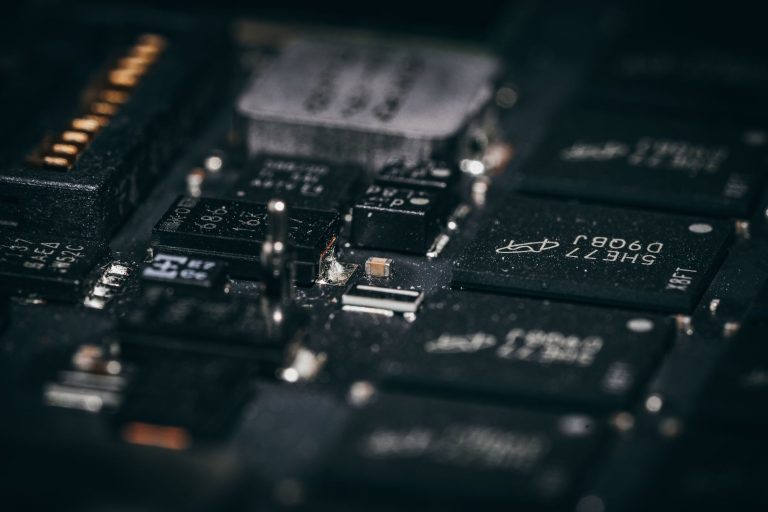 iQOO 16 Joins Premium Segment with Snapdragon 8 Elite Extreme Gen 6 SoC